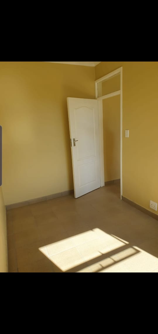 To Let 2 Bedroom Property for Rent in Elsies River Western Cape